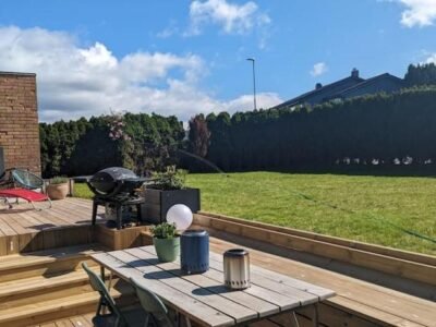 Villa, walking distance from ONS