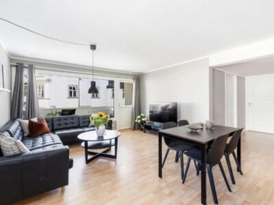 Centrally located in Kvadraturen 3 beds Parking