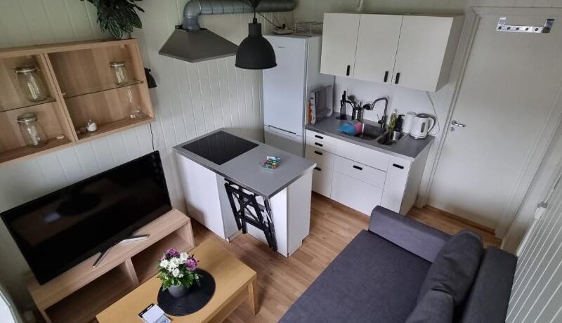 Small cosy and fully equipped apartment with the possibility to rent a car