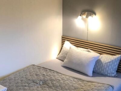 Private room on quiet street