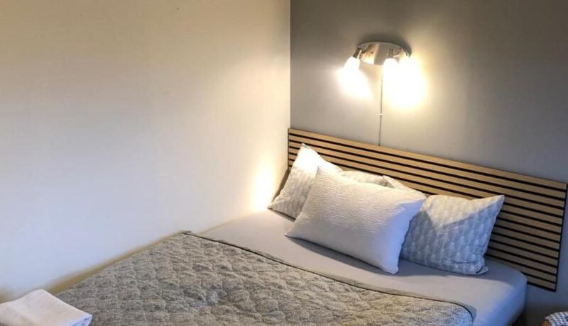 Private room on quiet street