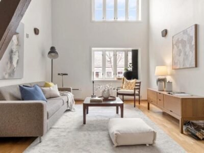 Charming Loft, High Ceiling !Modern & Central, Free private Parking 7 min walking !