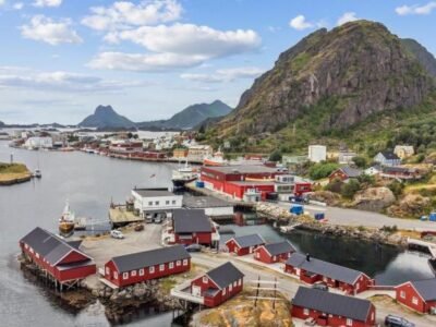 Ytterviks Rorbu Lofoten With private Sauna