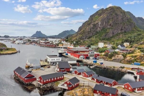 Ytterviks Rorbu Lofoten With private Sauna