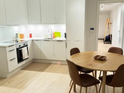 City Center ocean view Vervet apartment