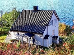 person holiday home in Olderdalen