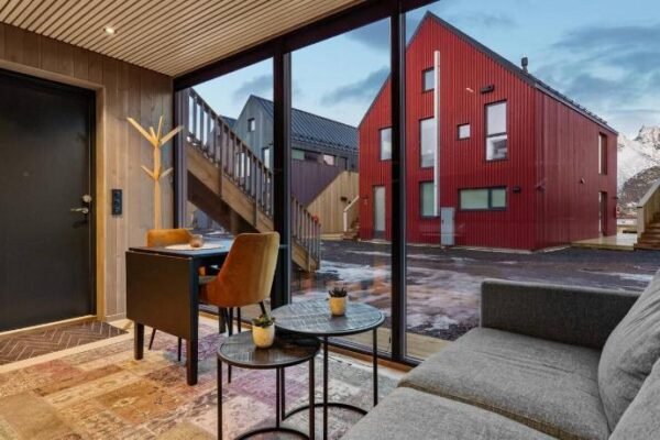 Rorbuleilighet i idylliske Henningsvær