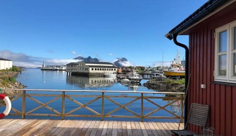 Nora’s Waterfront Cabin