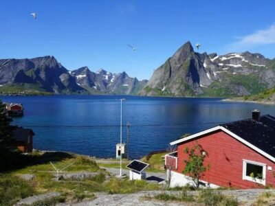Lofoten panoramic luxury home with sauna