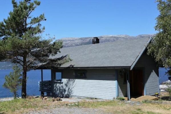 Cabin &laquo;Plum&raquo; in beautiful Hardanger