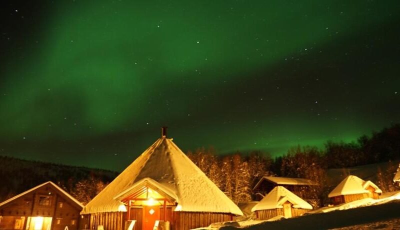 Vestvatn – Arctic Cabins
