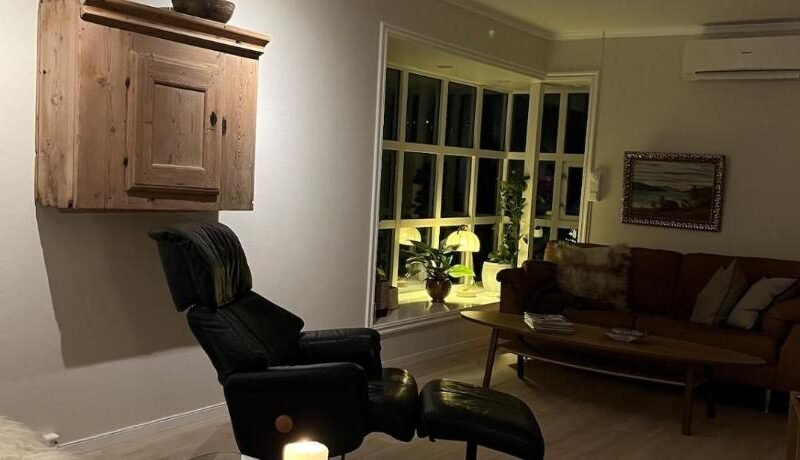 Large single-family home on Dalgard with walking distance to VM2025