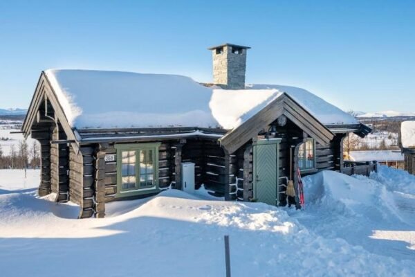 Hytteperle Gala, Vakre Lauvasen, Hønhuset