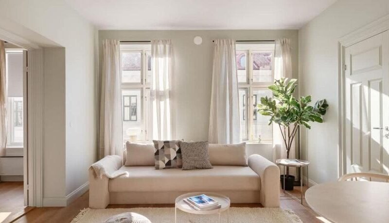 Løkka Suites I 2-Bedroom with Double Queen Room & Balcony