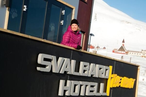 Svalbard Hotell | The Vault