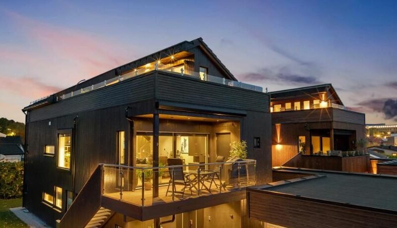 Guest rooms, ved Lillestrøm