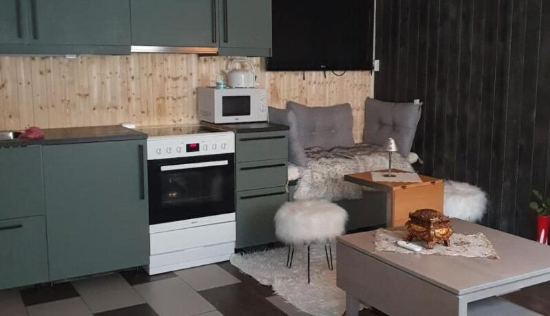 Apartment for rent just in front of the midnight sun staircase