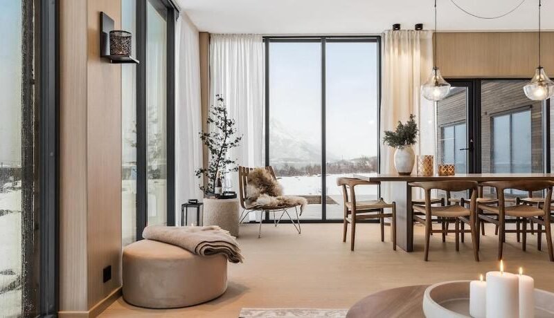 Lofoten luxury with seaview sauna and jacuzzi