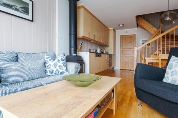 Modern Seahouse in Svolvær with stunning views!
