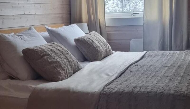 En liten hytte i Gryllefjord