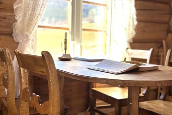 Stallen – koselig lite hus pa gardstun