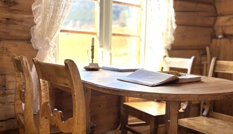 Stallen – koselig lite hus pa gardstun