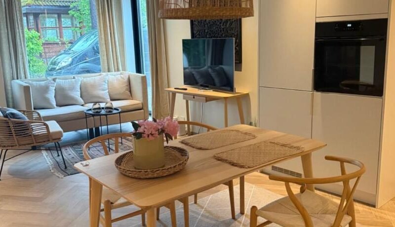 Beachfront apartment with private swimming dock