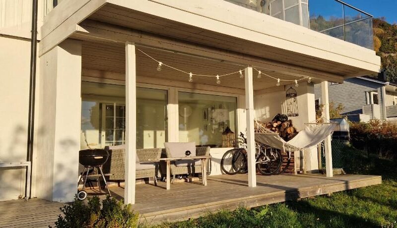 Relaxing place on Godøya