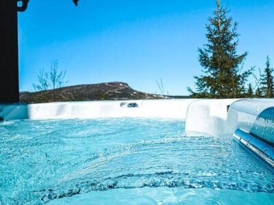 Skeikampen cabin with mountain view, jacuzzi, and 8 bedrooms