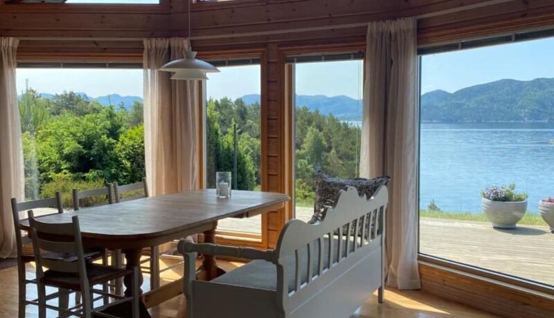 Fjordview Family Cabin
