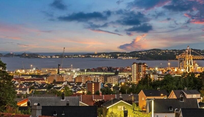 Leilighet nær Color Line i Larvik