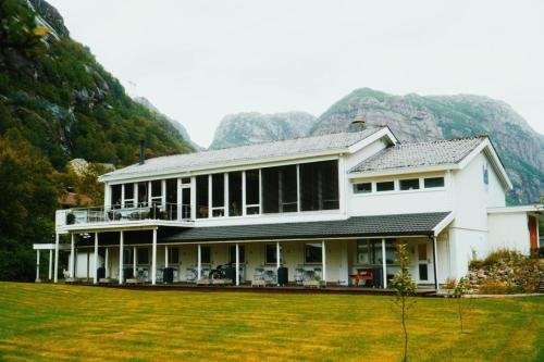 Kjerag Lysebotn Camping