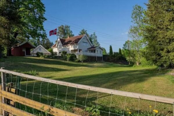 Cozy rooms with private bathroom close to Hønefoss