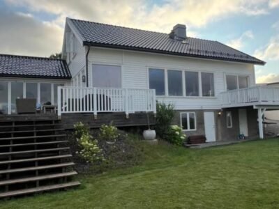 Hybel leilighet pa Rosanes, Teie