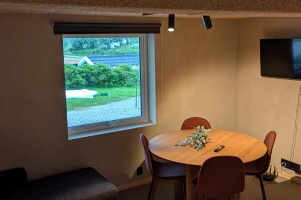 Lofoten Apartment 02