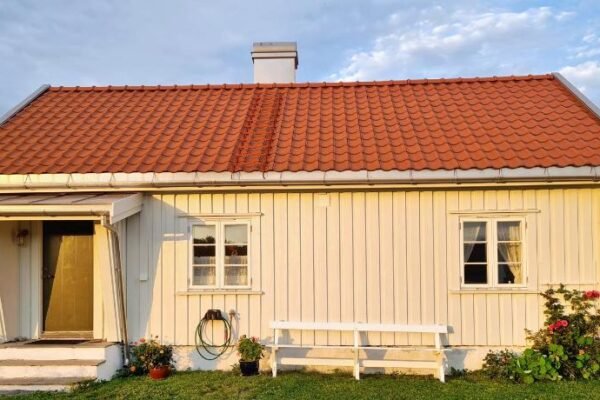 Beautiful log house at The World’s End, Tjøme