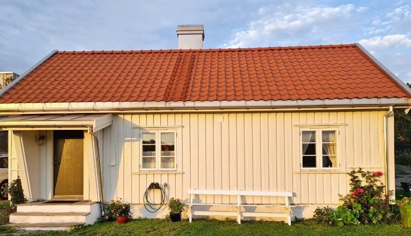 Beautiful log house at The World’s End, Tjøme