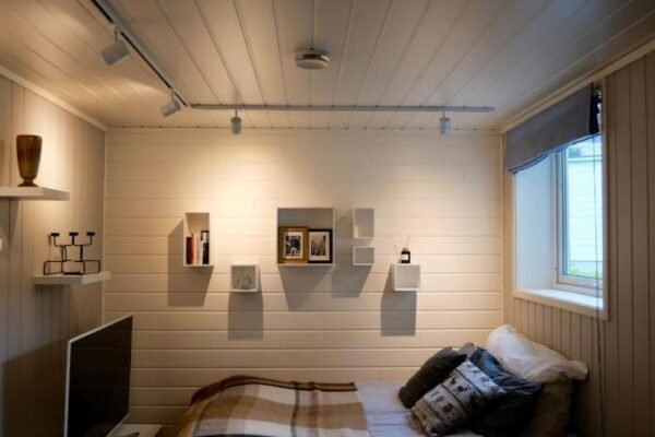 Central cozy studio with free parking