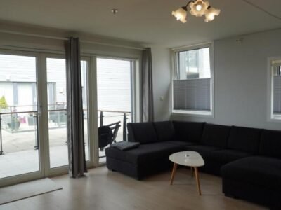 Cozy Flat with Balcony in Central Jørpeland – Close to The Pulpit Rock