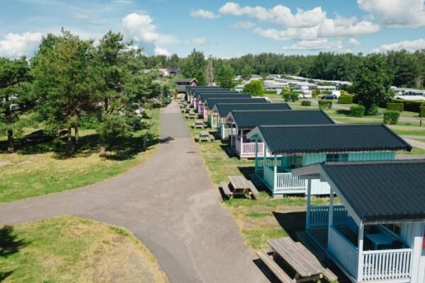 Larkollen Camping – Hytter