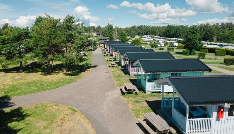 Larkollen Camping – Hytter