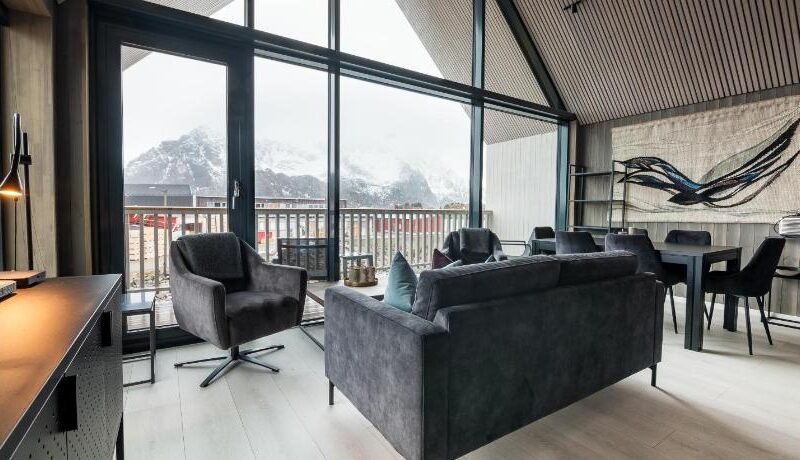 Attraktiv leilighet pa kaikanten i Henningsvær