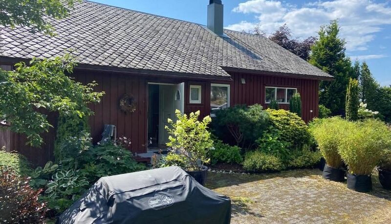 Fjord Home Near Preikestolen