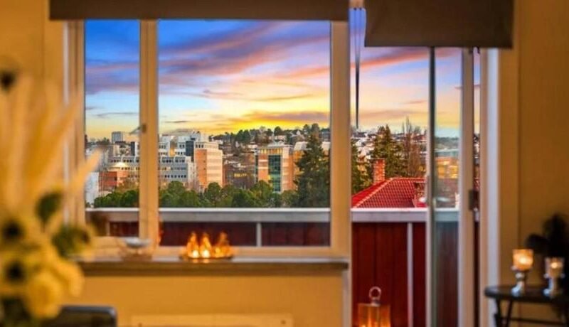 Top floor Helsfyr city central apartment