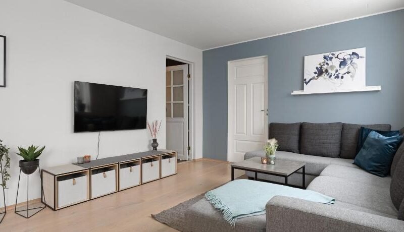 ARCTIC HOMES – Arctic View Apartment