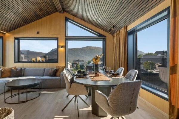 Villa Panorama for Luxury Living Arctic Seasons