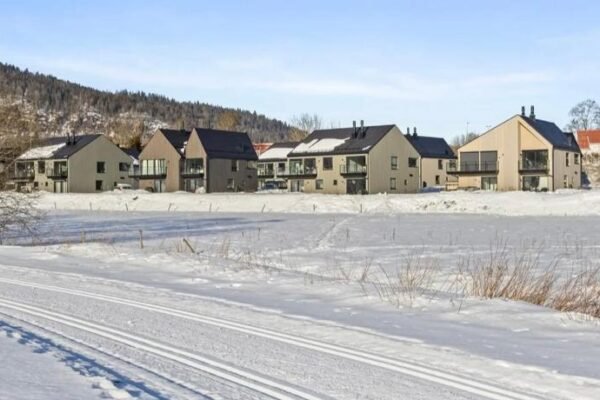 Peaceful rooms in a Modern and comfortable home