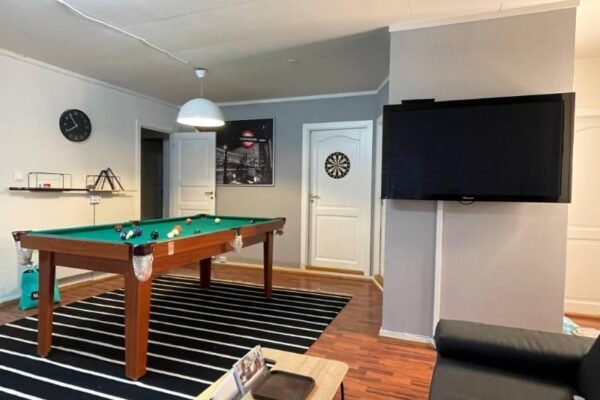 Stavanger BnB 15 Central Apartment with Private Sauna Billiards