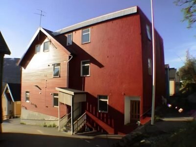 Enter Backpack Hotel