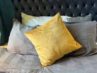 Cosy private room in a shared apartment